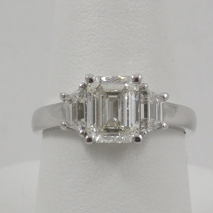 emerald cut.JPG